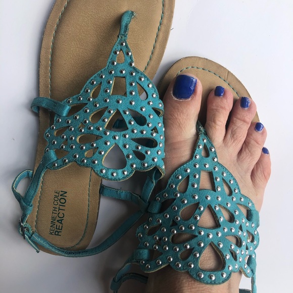 Kenneth Cole Ladies Sandals - Picture 5 of 5